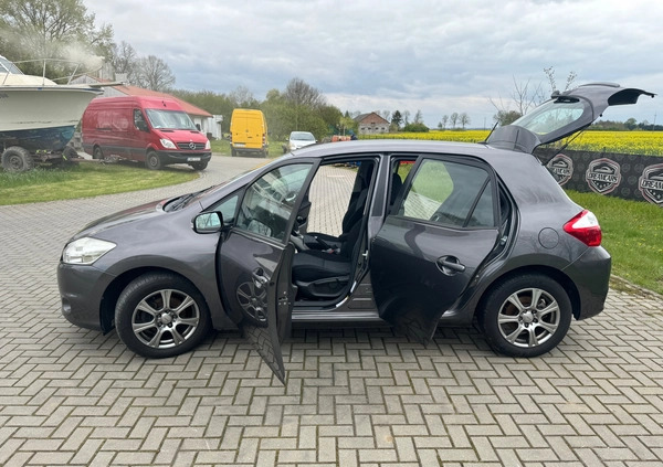 Toyota Auris cena 29900 przebieg: 162224, rok produkcji 2010 z Gniewkowo małe 326